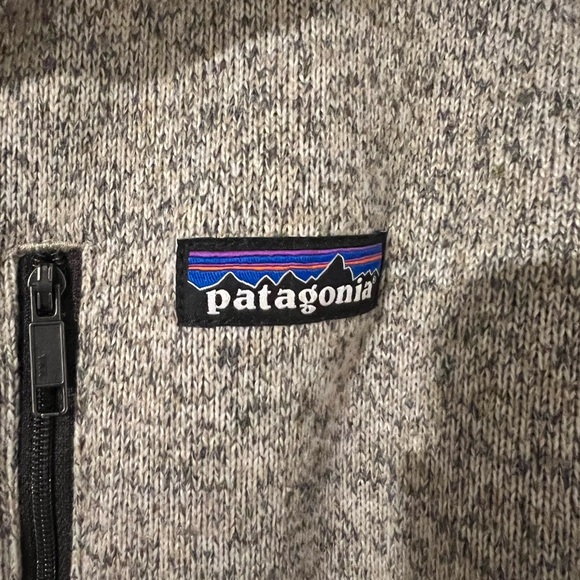 Patagonia Quarterzip - Picture 2 of 4